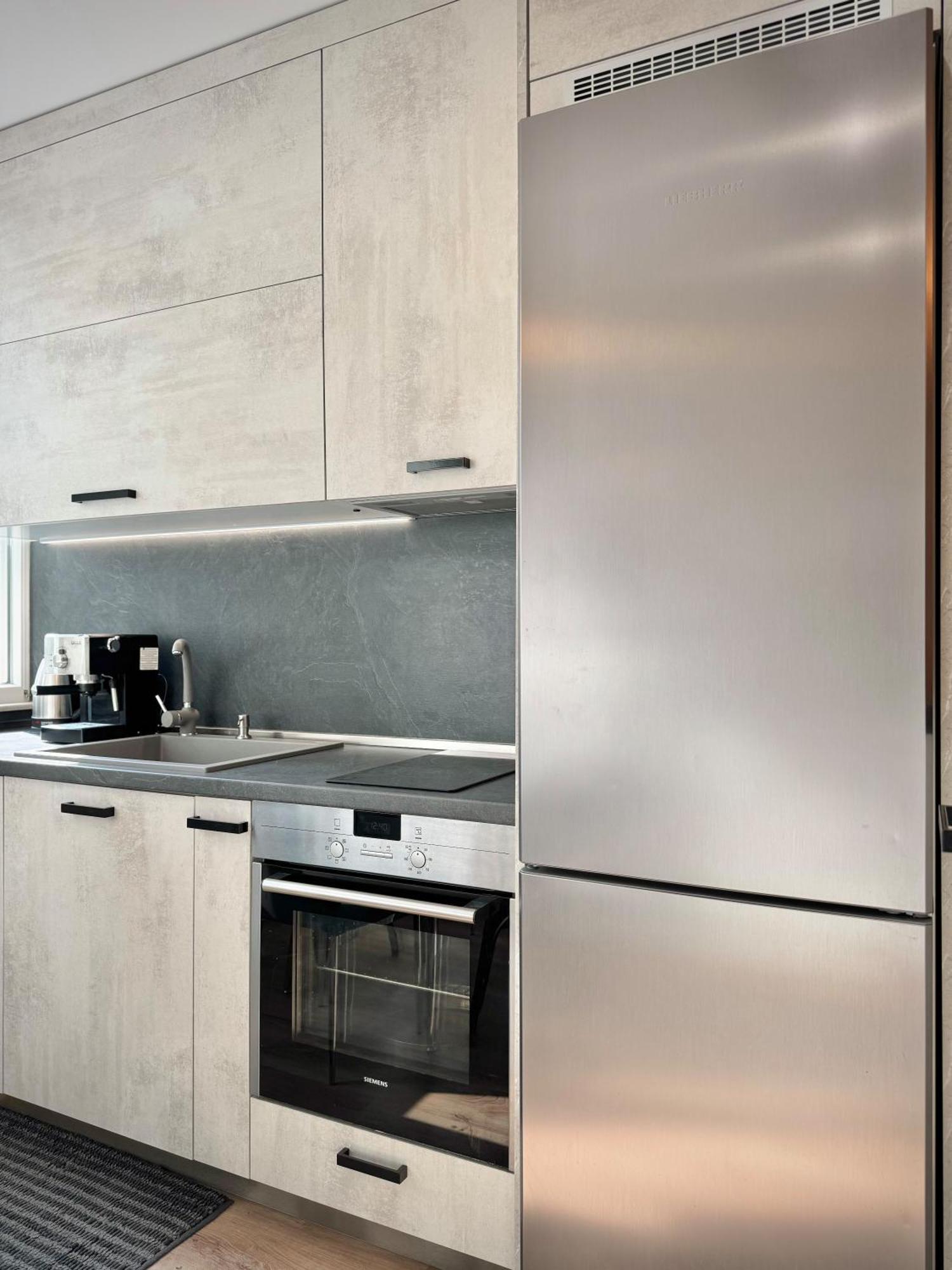 Top Centre 2Bed Apartment For 5 Guests 2 Minutes From High Street プロヴディフ エクステリア 写真