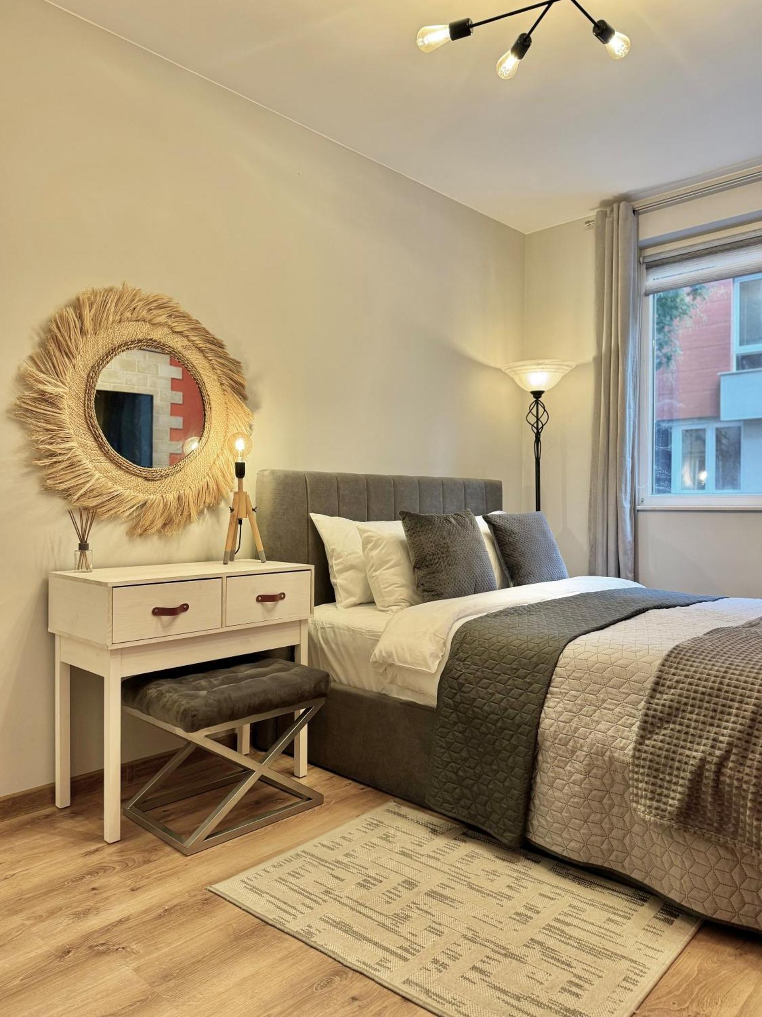 Top Centre 2Bed Apartment For 5 Guests 2 Minutes From High Street プロヴディフ エクステリア 写真